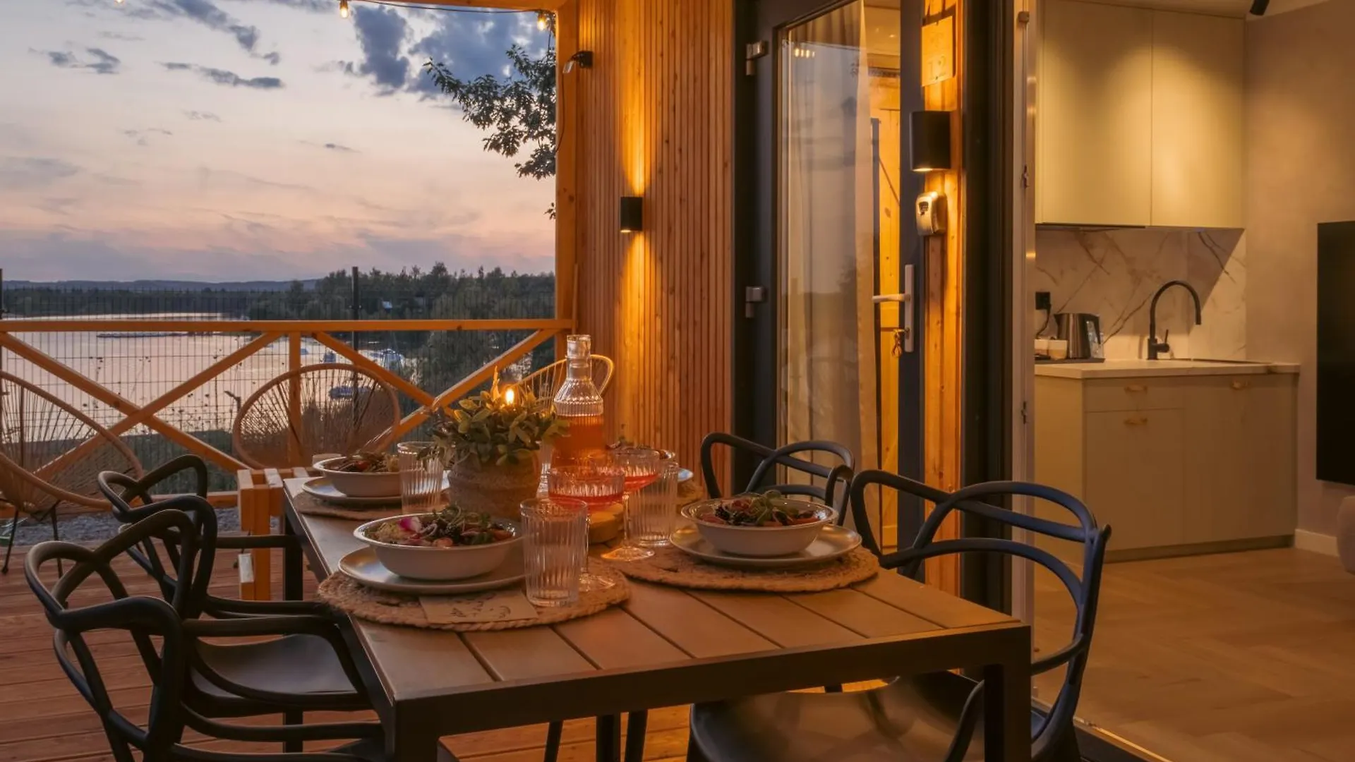 Skansen Holiday Cholerzyn Bed & Breakfast